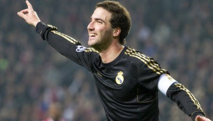 开云电竞app-中国足球的球员心理健康管理机制，足球运动员比赛心理分析