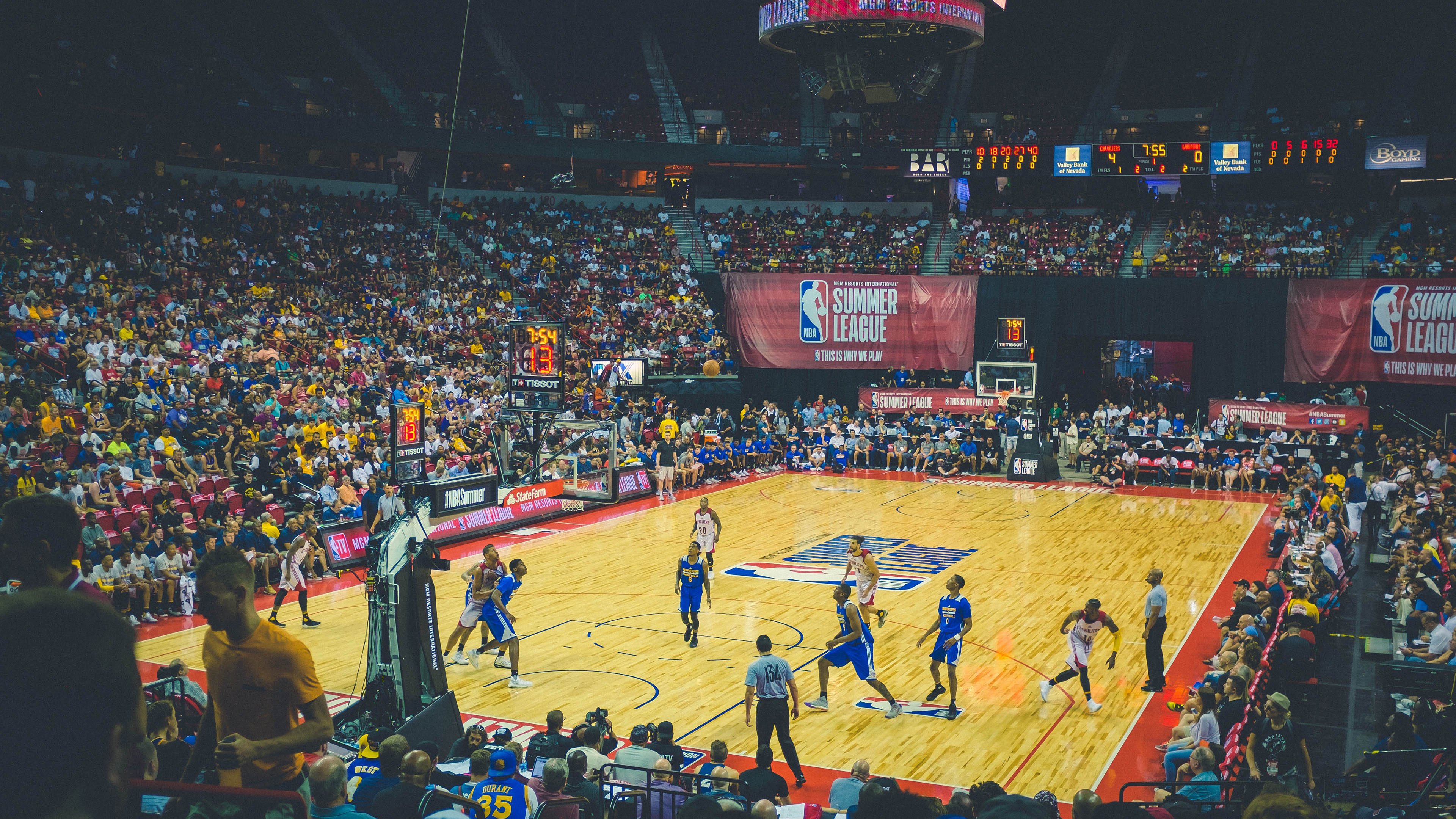 NBA交易截止日临近，多队暗流涌动，nba交易现状